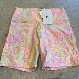 NWT Fabletics boost high waisted shorts 6inch